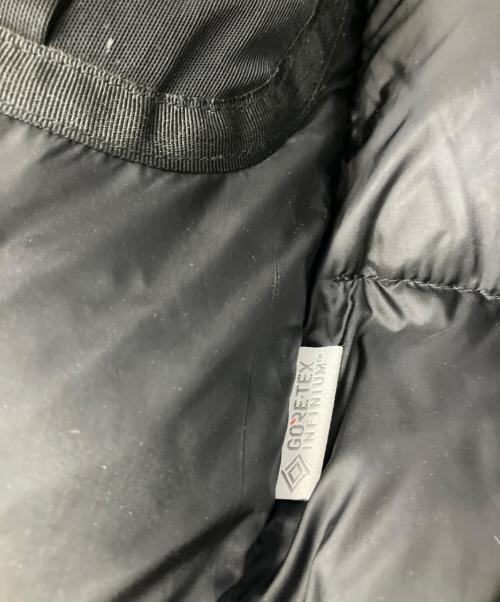 THE NORTH FACE（ザ ノース フェイス）THE NORTH FACE (ザ ノース フェイス) ダウンジャケット ブラック×ベージュ サイズ:Sの古着・服飾アイテム