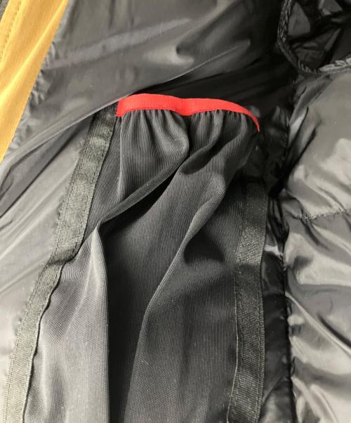 THE NORTH FACE（ザ ノース フェイス）THE NORTH FACE (ザ ノース フェイス) ダウンジャケット ブラック×ベージュ サイズ:Sの古着・服飾アイテム