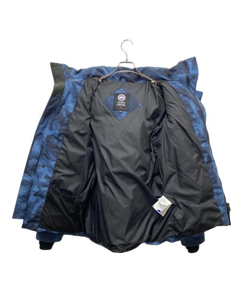CANADA GOOSE（カナダグース）CANADA GOOSE (カナダグース) ダウンジャケット ブルー サイズ:SIZE Lの古着・服飾アイテム