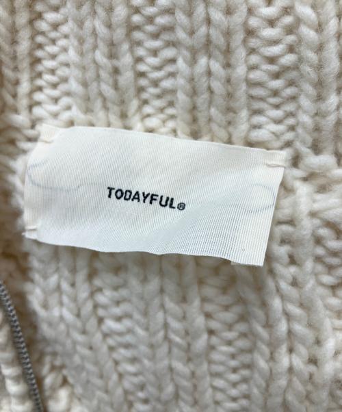 TODAYFUL（トゥデイフル）TODAYFUL (トゥデイフル) ジップアップニット ホワイト サイズ:SIZE Freeの古着・服飾アイテム