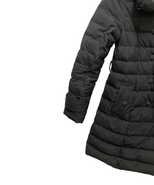 BLUE LABEL CRESTBRIDGE（ブルーレーベルクレストブリッジ）BLUE LABEL CRESTBRIDGE (ブルーレーベルクレストブリッジ) ダウンコート ブラック サイズ:SIZE38の古着・服飾アイテム