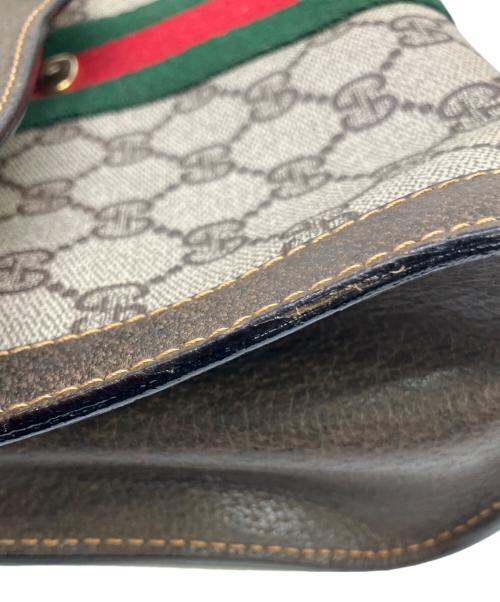 GUCCI（グッチ）GUCCI (グッチ) クラッチバッグ ベージュの古着・服飾アイテム