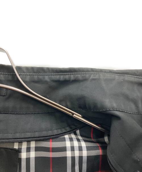 BURBERRY BLACK LABEL（バーバリーブラックレーベル）BURBERRY BLACK LABEL (バーバリーブラックレーベル) トレンチコート ブラック サイズ:Mの古着・服飾アイテム