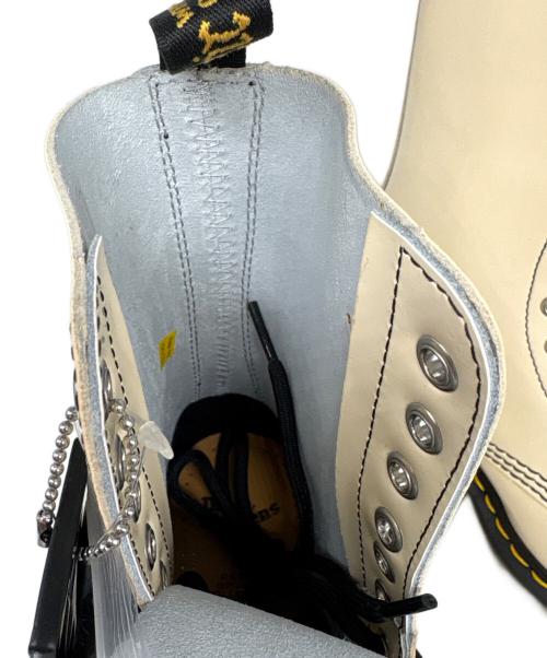 Dr.Martens（ドクターマーチン）Dr.Martens (ドクターマーチン) Marc by Marc Jacobs (マークバイマークジェイコブス) 10ホールブーツ ホワイト サイズ:US6の古着・服飾アイテム