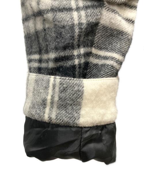 WELLDONE（ウェルダン）WELLDONE (ウェルダン) Wool Plaid Anorak Jacket ハーフジップチェックジャケットブルゾン ホワイト サイズ:SIZE XLの古着・服飾アイテム