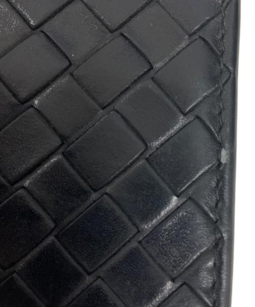 BOTTEGA VENETA（ボッテガベネタ）BOTTEGA VENETA (ボッテガベネタ) マネークリップ付2つ折り財布 ブラックの古着・服飾アイテム