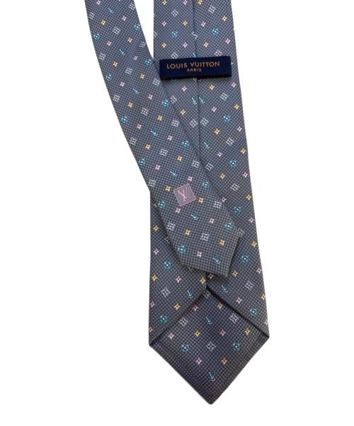LOUIS VUITTON（ルイ ヴィトン）LOUIS VUITTON (ルイ ヴィトン) ネクタイ　クラヴァット・モノグラム ハーロー グレー サイズ:　　の古着・服飾アイテム