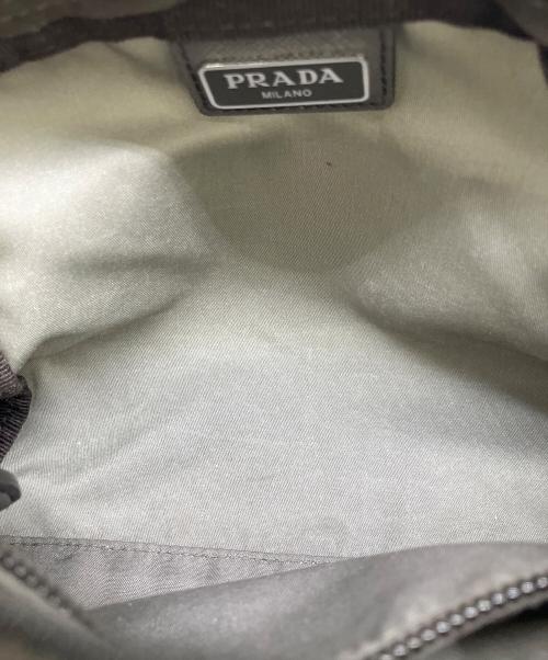 PRADA（プラダ）PRADA (プラダ) ナイロンコスメポーチ グリーンの古着・服飾アイテム
