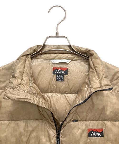 NANGA（ナンガ）NANGA (ナンガ) ダウンジャケット ベージュ サイズ:SIZE Sの古着・服飾アイテム