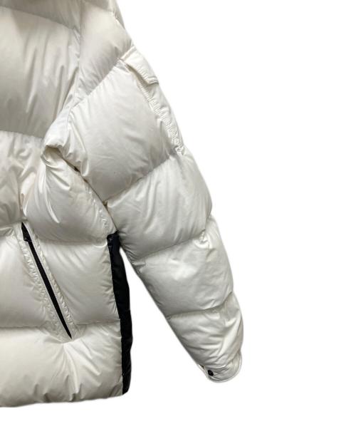 MONCLER（モンクレール）MONCLER (モンクレール) ダウンジャケット ブラック×ホワイト サイズ:SIZE5の古着・服飾アイテム