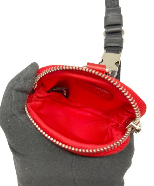 PRADA（プラダ）PRADA (プラダ) ペットリーシュミニポーチ付き レッド×ブラックの古着・服飾アイテム