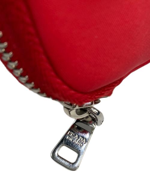 PRADA（プラダ）PRADA (プラダ) ペットリーシュミニポーチ付き レッド×ブラックの古着・服飾アイテム