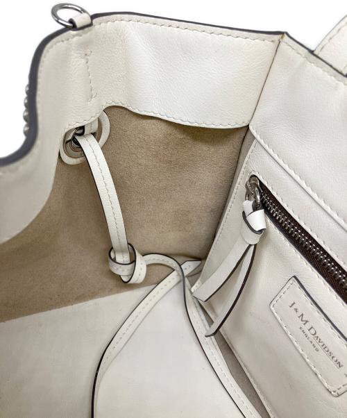 J&M DAVIDSON（ジェイ＆エム デヴィッドソン）J&M DAVIDSON (ジェイ＆エム デヴィッドソン) ハンドバッグ ホワイトの古着・服飾アイテム