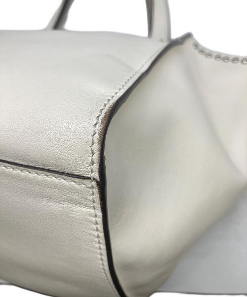 J&M DAVIDSON（ジェイ＆エム デヴィッドソン）J&M DAVIDSON (ジェイ＆エム デヴィッドソン) ハンドバッグ ホワイトの古着・服飾アイテム