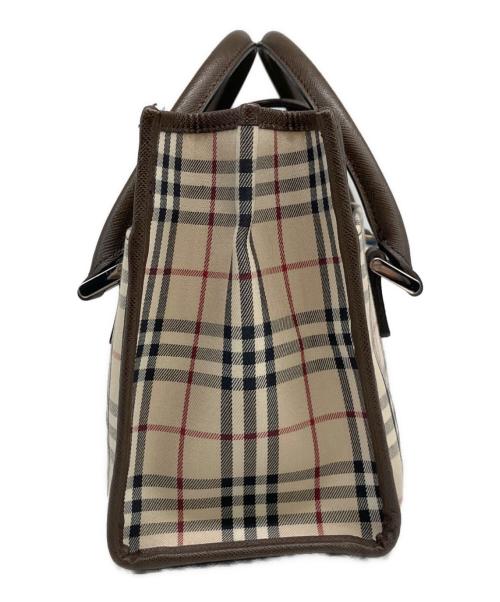 BURBERRY（バーバリー）BURBERRY (バーバリー) ハンドバッグ アイボリーの古着・服飾アイテム