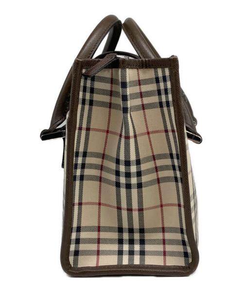 BURBERRY（バーバリー）BURBERRY (バーバリー) ハンドバッグ アイボリーの古着・服飾アイテム