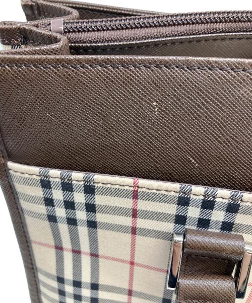 BURBERRY（バーバリー）BURBERRY (バーバリー) ハンドバッグ アイボリーの古着・服飾アイテム