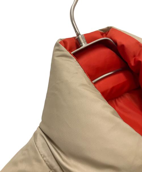 EVISEN（エビセン）EVISEN (エビセン) リバーシブルダウンベスト オレンジ×ベージュ サイズ:SIZE Mの古着・服飾アイテム