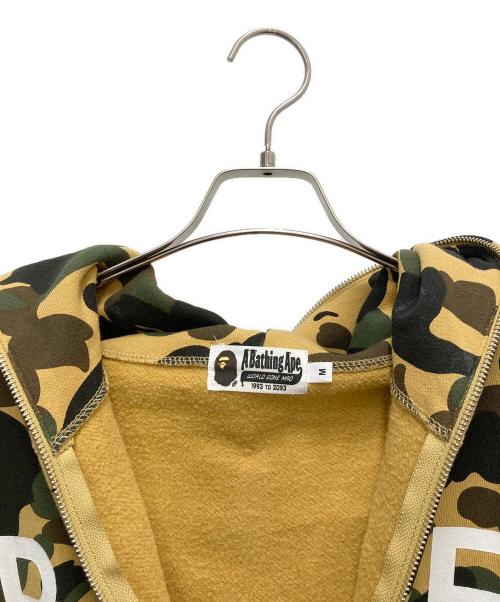 A BATHING APE（ア ベイシング エイプ）A BATHING APE (ア ベイシング エイプ) ジップパーカー ベージュ サイズ:SIZE Mの古着・服飾アイテム