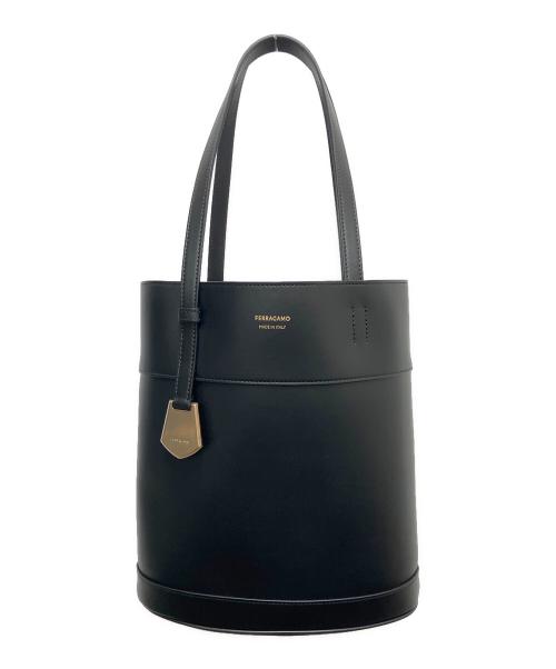 Ferragamo（フェラガモ）Ferragamo (フェラガモ) トートバッグ ブラックの古着・服飾アイテム