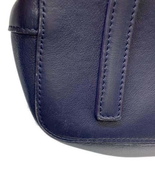 Ferragamo（フェラガモ）Ferragamo (フェラガモ) レザートートバッグ ネイビーの古着・服飾アイテム
