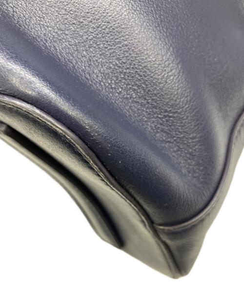Ferragamo（フェラガモ）Ferragamo (フェラガモ) レザートートバッグ ネイビーの古着・服飾アイテム