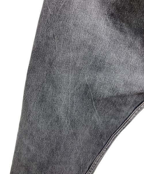 LEVI'S（リーバイス）LEVI'S (リーバイス) 先染めブラックデニムパンツ グレー サイズ:SIZE 91cm (W36)の古着・服飾アイテム