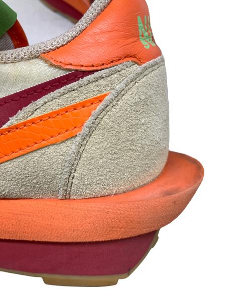 NIKE（ナイキ）NIKE (ナイキ) ローカットスニーカー ベージュ×オレンジ サイズ:SIZE 26cmの古着・服飾アイテム