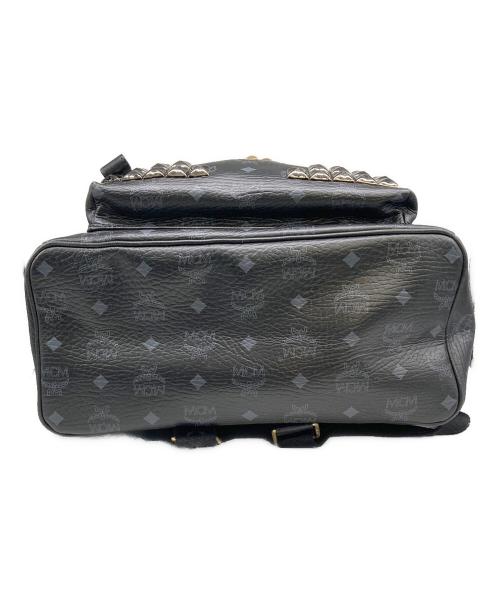 MCM（エムシーエム）MCM (エムシーエム) スタッズ リュックサック ブラックの古着・服飾アイテム