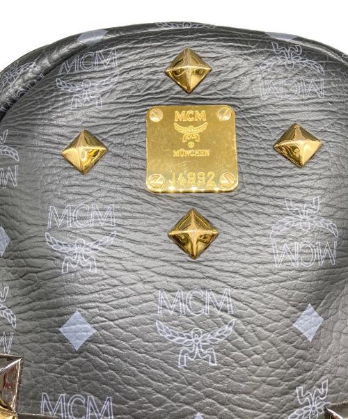 MCM（エムシーエム）MCM (エムシーエム) スタッズ リュックサック ブラックの古着・服飾アイテム
