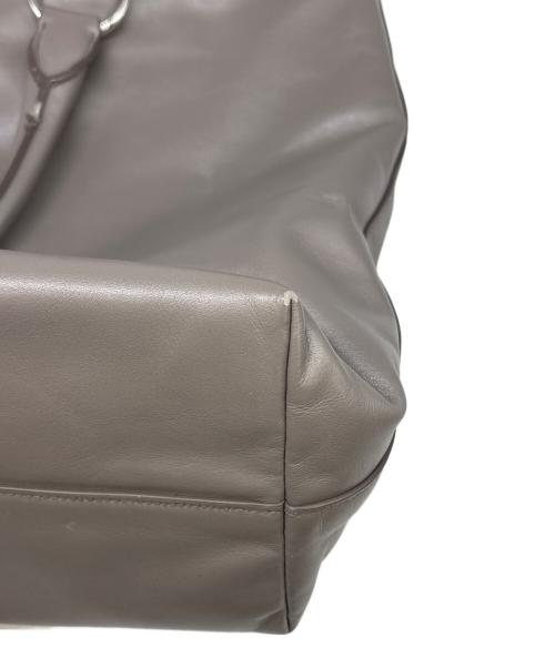PRADA（プラダ）PRADA (プラダ) 2WAYショルダーバッグ グレーの古着・服飾アイテム