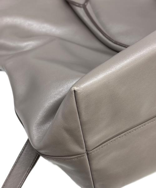 PRADA（プラダ）PRADA (プラダ) 2WAYショルダーバッグ グレーの古着・服飾アイテム