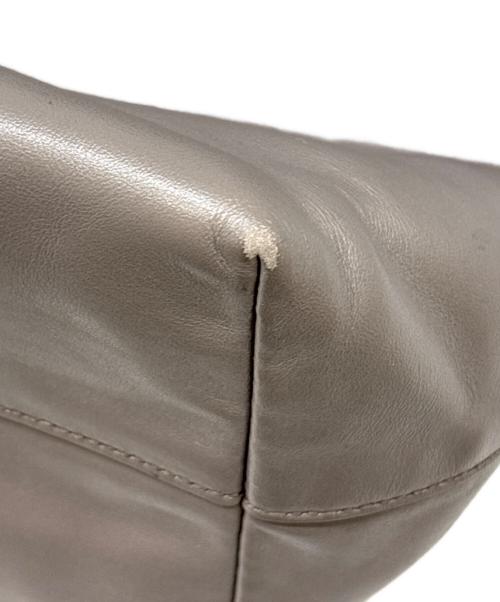 PRADA（プラダ）PRADA (プラダ) 2WAYショルダーバッグ グレーの古着・服飾アイテム