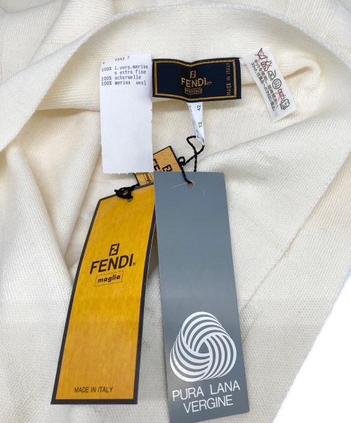 FENDI（フェンディ）FENDI (フェンディ) ズッキーノ柄マフラー ホワイト 未使用品の古着・服飾アイテム