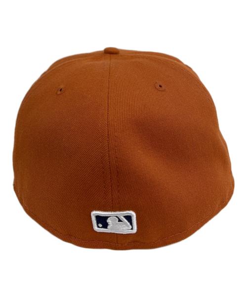 SUPREME（シュプリーム）Supreme (シュプリーム) New Era (ニューエラ) キャップ ブラウンの古着・服飾アイテム