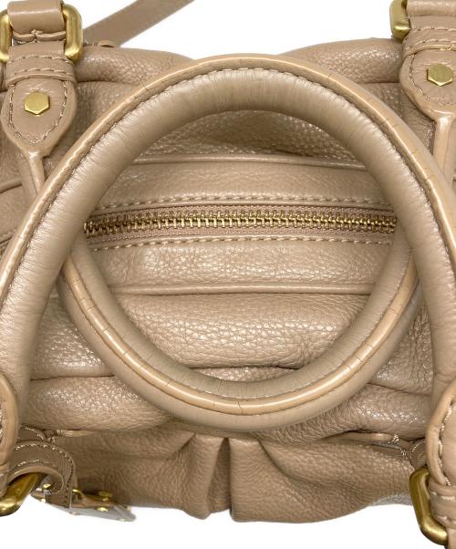 Marc by Marc Jacobs（マークバイマークジェイコブス）Marc by Marc Jacobs (マークバイマークジェイコブス) 2WAYショルダーバッグ ベージュの古着・服飾アイテム