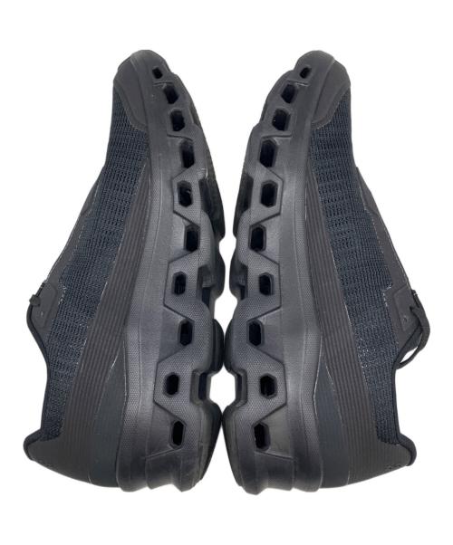 on（オン）on (オン) ローカットスニーカー ブラック サイズ:SIZE 25.5cmの古着・服飾アイテム