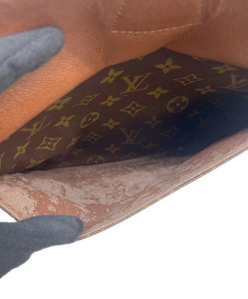 LOUIS VUITTON（ルイ ヴィトン）LOUIS VUITTON (ルイ ヴィトン) ショルダーバッグ ブラウンの古着・服飾アイテム