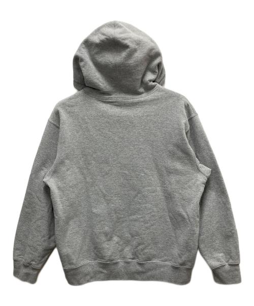 SUPREME（シュプリーム）SUPREME (シュプリーム) プルオーバーパーカー グレー サイズ:SIZE Mの古着・服飾アイテム