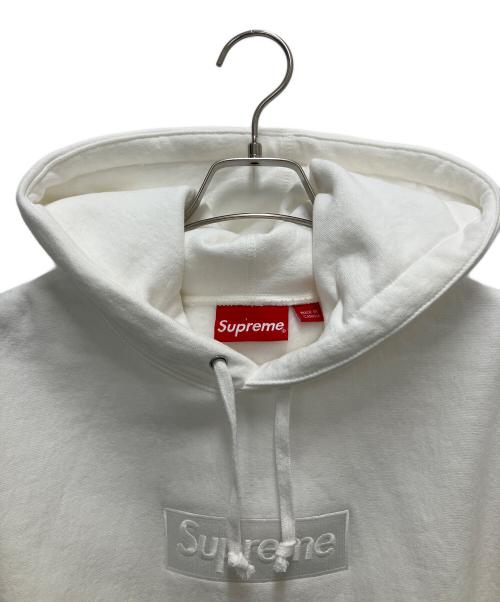 SUPREME（シュプリーム）SUPREME (シュプリーム) プルオーバーパーカー ホワイト サイズ:SIZE Mの古着・服飾アイテム