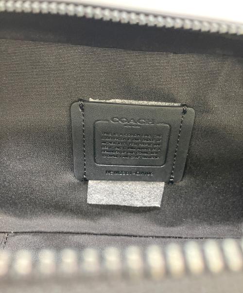 COACH（コーチ）COACH (コーチ) クロスボディーバッグ ブラックの古着・服飾アイテム