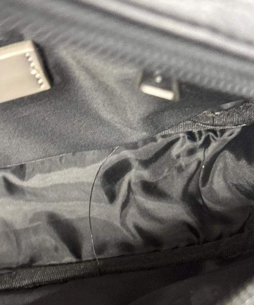 DIESEL（ディーゼル）DIESEL (ディーゼル) ショルダーバッグ ブラックの古着・服飾アイテム