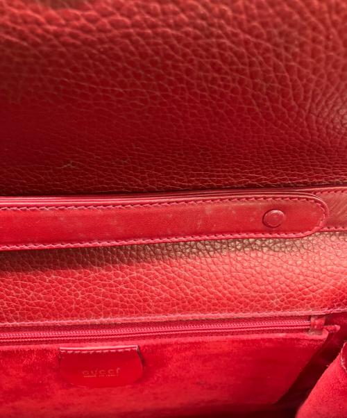 GUCCI（グッチ）GUCCI (グッチ) ショルダーバッグ レッドの古着・服飾アイテム