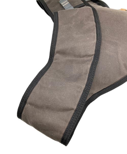 Acne studios（アクネ ストゥディオズ）Acne studios (アクネ ストゥディオズ) スリングバックパック グレーの古着・服飾アイテム