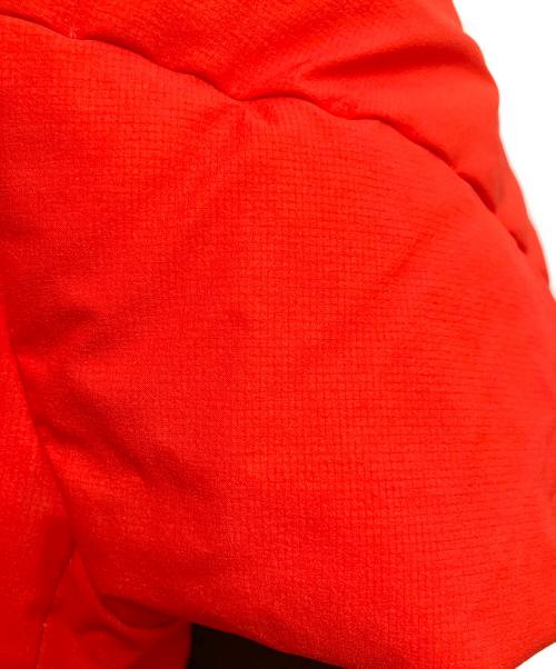 THE NORTH FACE（ザ ノース フェイス）THE NORTH FACE (ザ ノース フェイス) ダウンジャケット レッド×ブラック サイズ:SIZE Mの古着・服飾アイテム