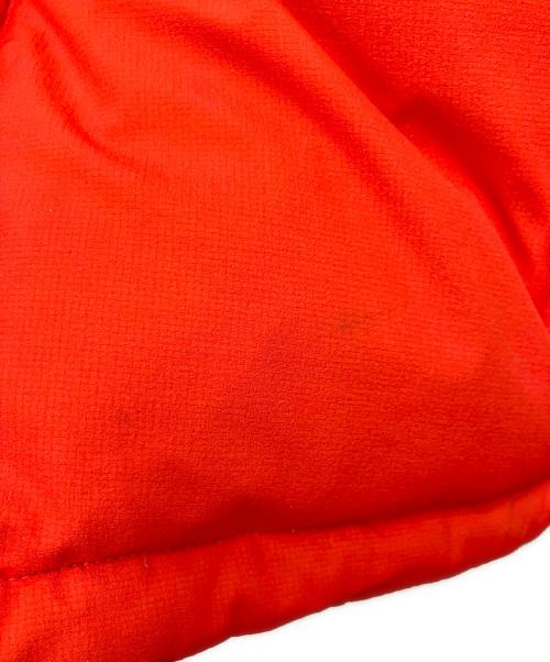 THE NORTH FACE（ザ ノース フェイス）THE NORTH FACE (ザ ノース フェイス) ダウンジャケット レッド×ブラック サイズ:SIZE Mの古着・服飾アイテム