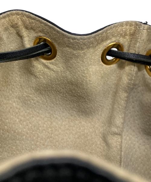 J&M DAVIDSON（ジェイ＆エム デヴィッドソン）J&M DAVIDSON (ジェイ＆エム デヴィッドソン) 巾着バッグ ブラックの古着・服飾アイテム