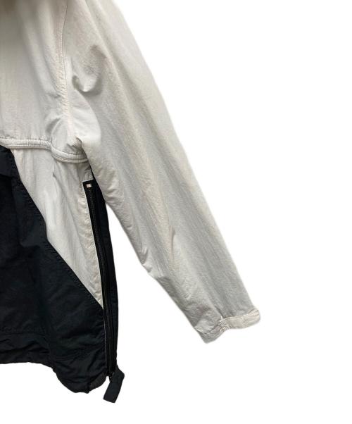 stussy（ステューシー）stussy (ステューシー) アノラックパーカー ホワイト×ブラック サイズ:SIZE Mの古着・服飾アイテム