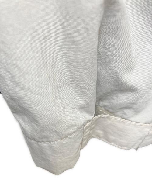 stussy（ステューシー）stussy (ステューシー) アノラックパーカー ホワイト×ブラック サイズ:SIZE Mの古着・服飾アイテム