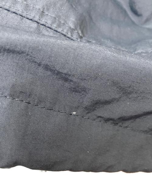 stussy（ステューシー）stussy (ステューシー) アノラックパーカー ホワイト×ブラック サイズ:SIZE Mの古着・服飾アイテム